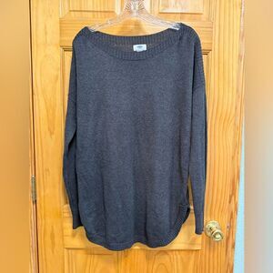 Old Navy size L pretty, cozy charcoal sweater